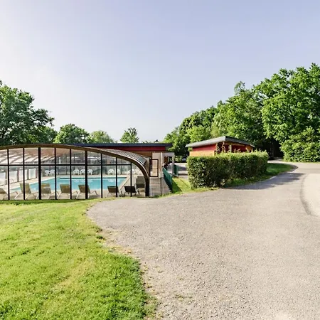 Üdülőpark Maeva Escapades Domaine De La Vingeanne Longeau-Percey