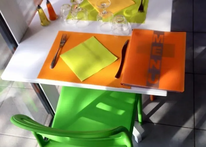 Camping Maeva Escapades Domaine De La Vingeanne פארק נופש Longeau-Percey