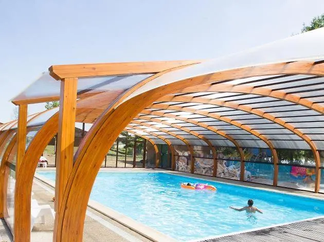 Üdülőpark Camping Maeva Escapades Domaine De La Vingeanne Longeau-Percey